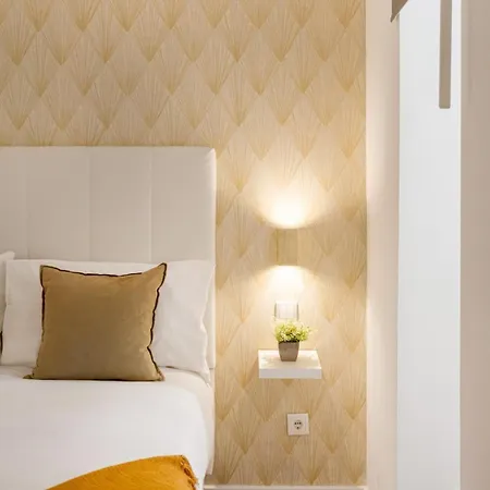 Alfama With Private Patio & Barbecue * Лісабон