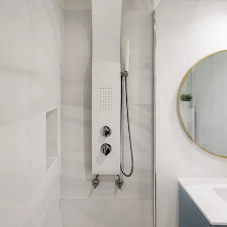 Alfama With Private Patio & Barbecue